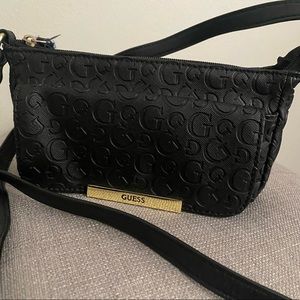 GUESS crossbody purse